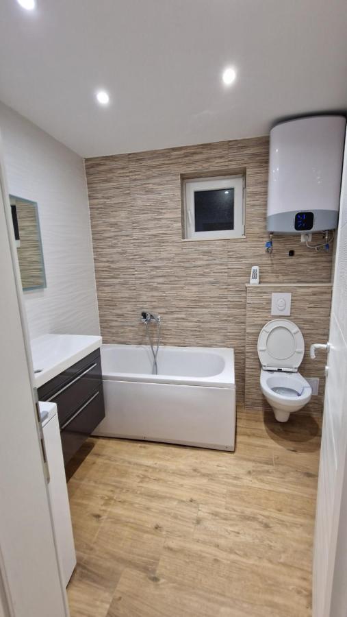 Apartments Baric Split Bagian luar foto