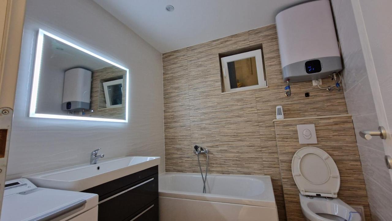Apartments Baric Split Bagian luar foto
